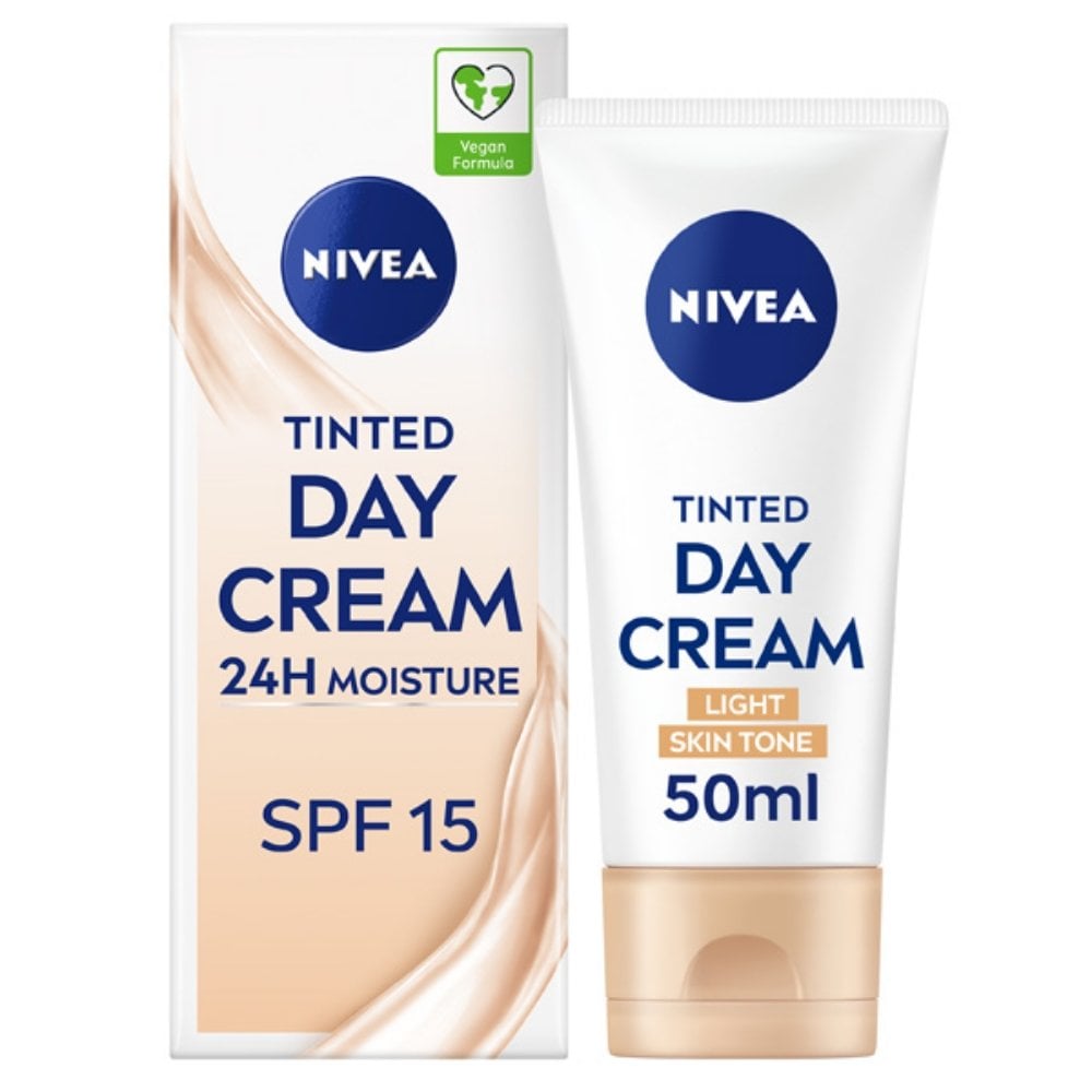Nivea 24H Tinted Day Cream Light Skin Tones SPF15 50ml